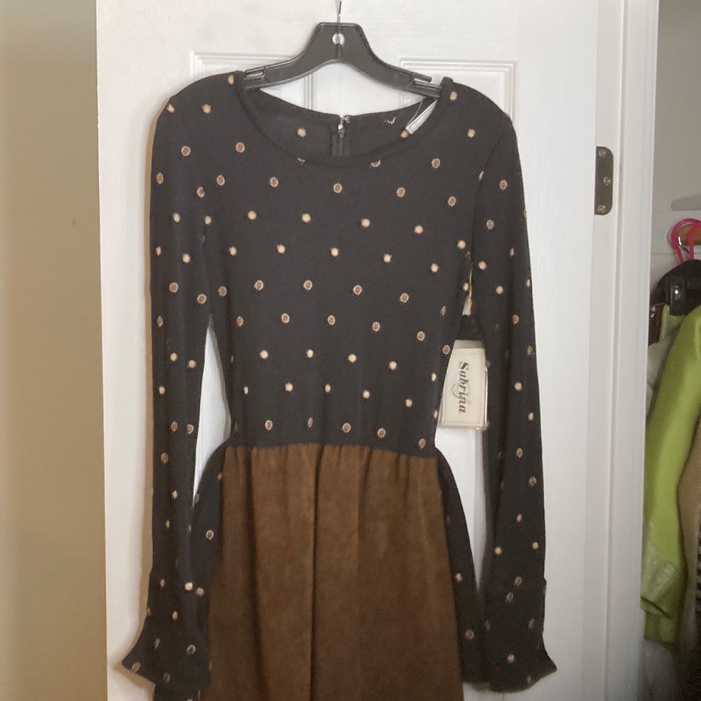 Sabrina size 8